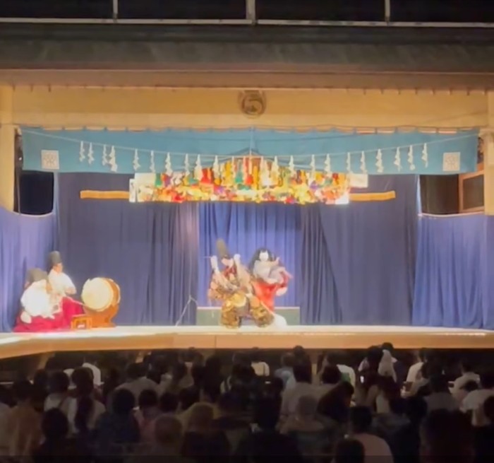 夏祭りの締めくくりは「神楽」!!