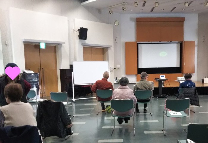 講座前の風景(受講者様へのプライバシー配慮のため一部画像加工しています)