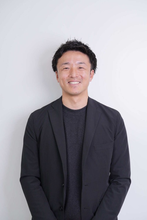 サムネイル画像（江藤良輔）